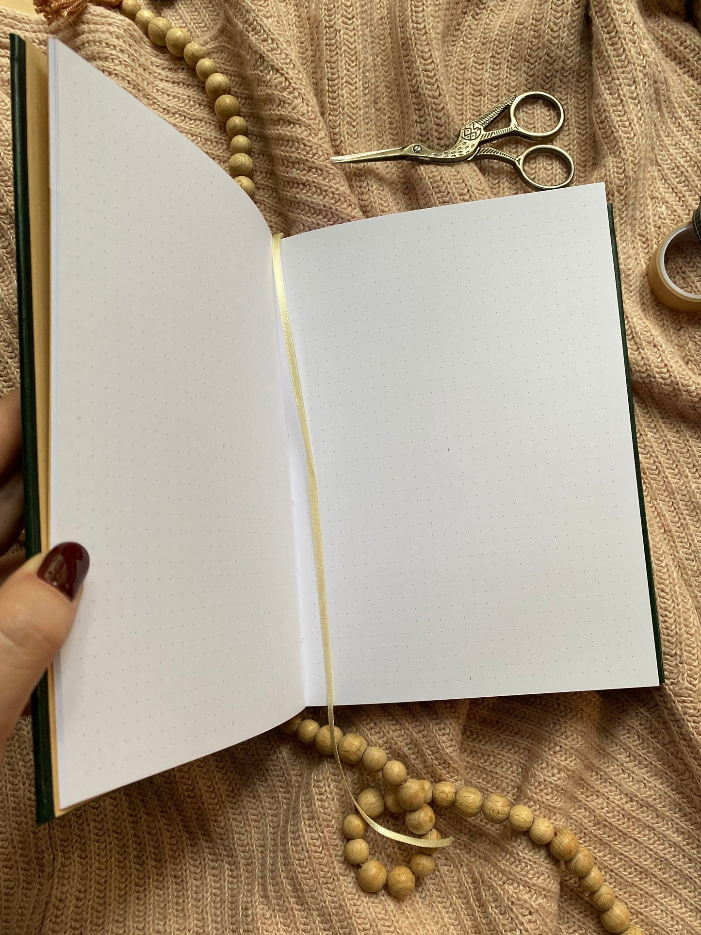 holdas mintájú zöld borító bullet journal füzet arany mintával